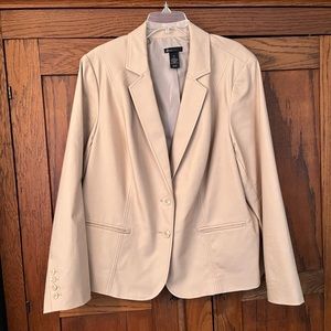 Suit coat